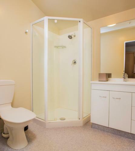 Motel Greenlane Suites