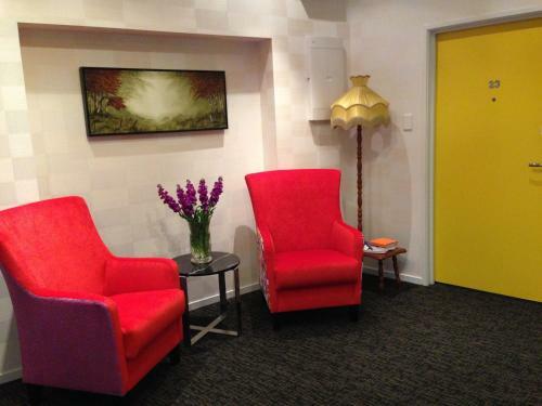 Hotel 115