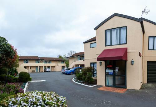 Cherry Tree Lodge Motel