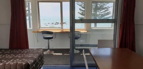 Seaview Motel