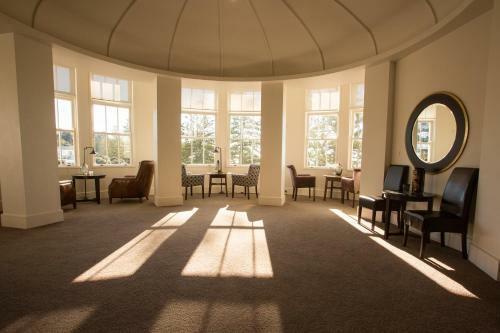 Hotel The Dome