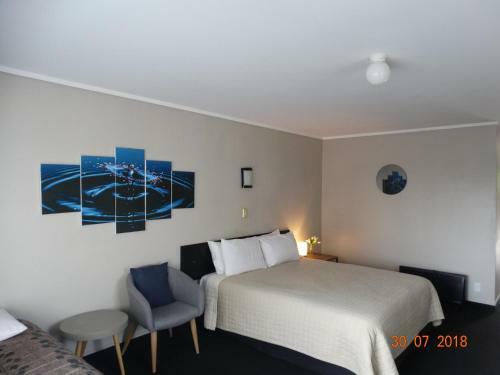 Ambassador Motel