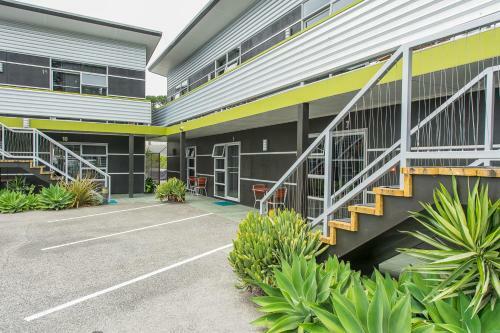 151 On London Motel & Conference Centre