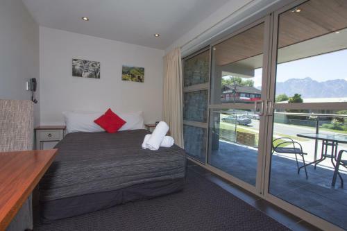 Autoline Queenstown Motel