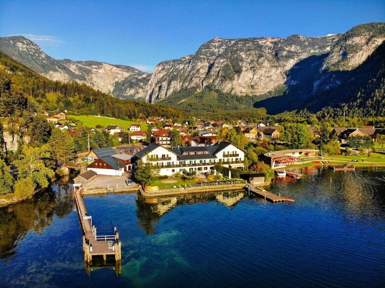 Hotel Haus Am See - Hallstatt Lake
