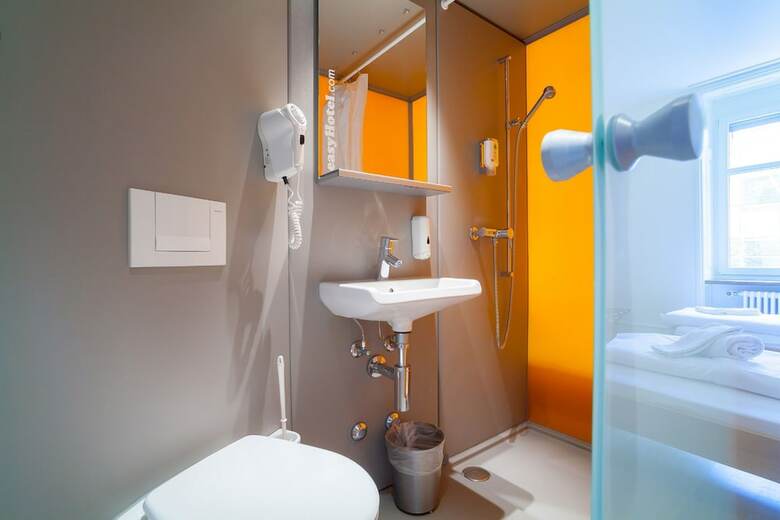 Easyhotel Basel