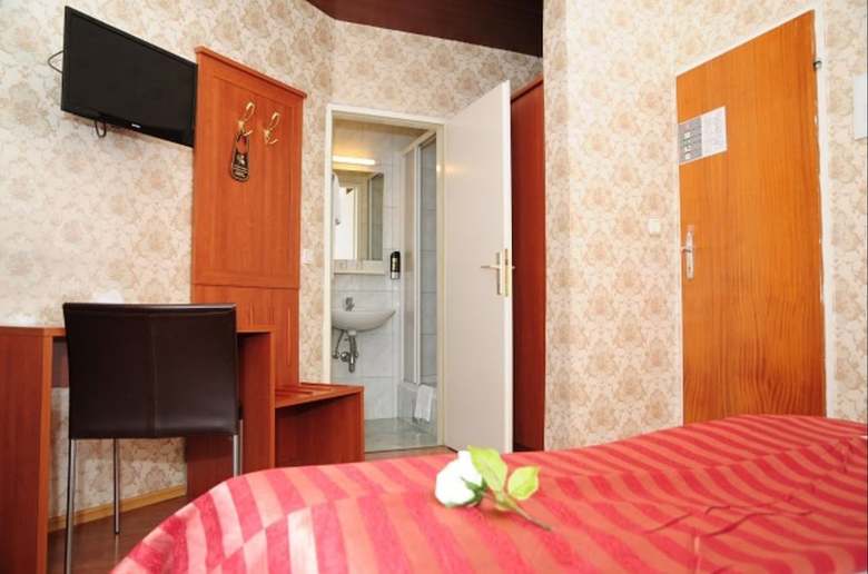 Bed & Breakfast Hotel Pension Andreas