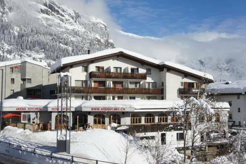 Hotel Arena Lodge