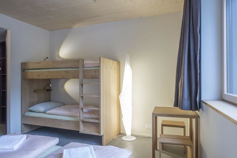 Albergue Wellnesshostel4000