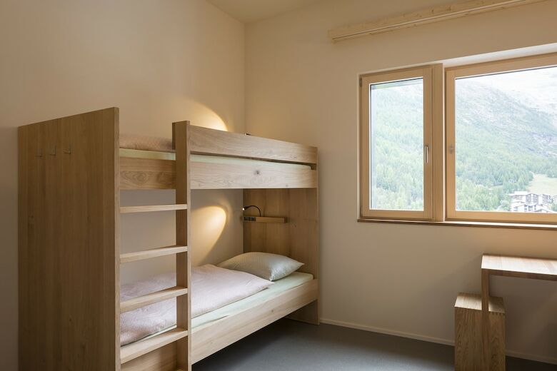 Albergue Wellnesshostel4000