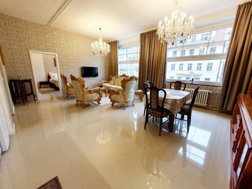 Madonna Apartments