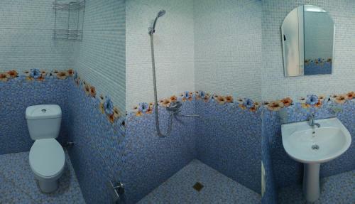 Nikos House