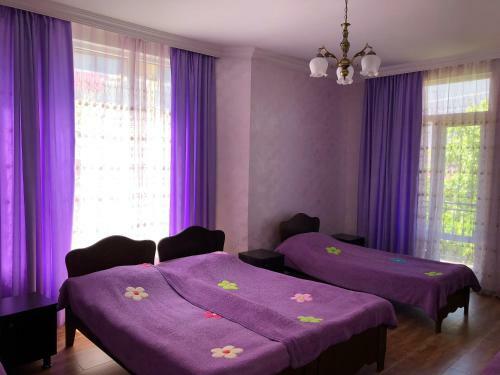 Hostal Guest House Zura
