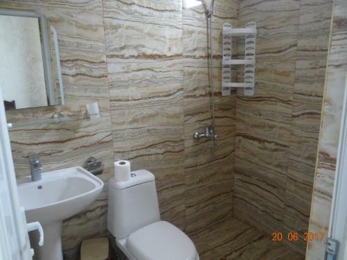 Hostal Guest House Zura