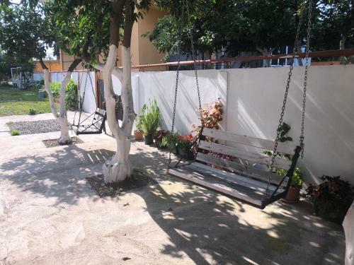 Hostal Guest House Zura