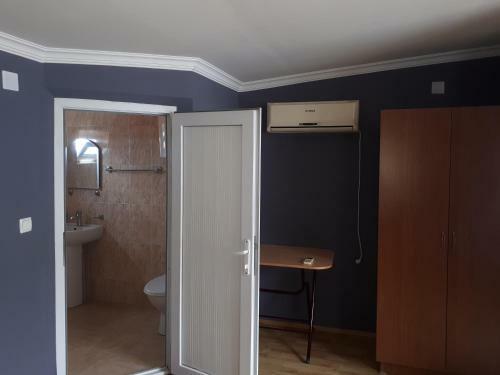 Hostal Guest House Roman/gonio