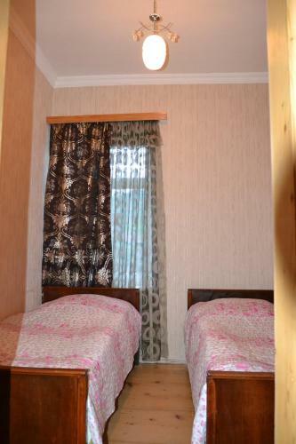 Hostal Manoni's Guesthouse