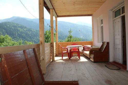Hostal Ecohouse Svaneti