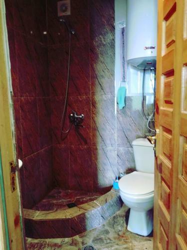 Hostal Eco Guest House Latali
