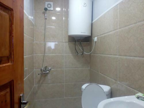 Hostal Eco Guest House Latali