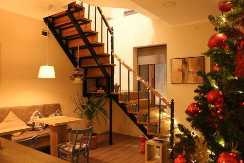 Hostal Guest House La Maison