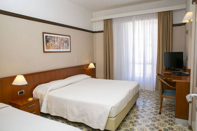Hotel Pietra Di Luna