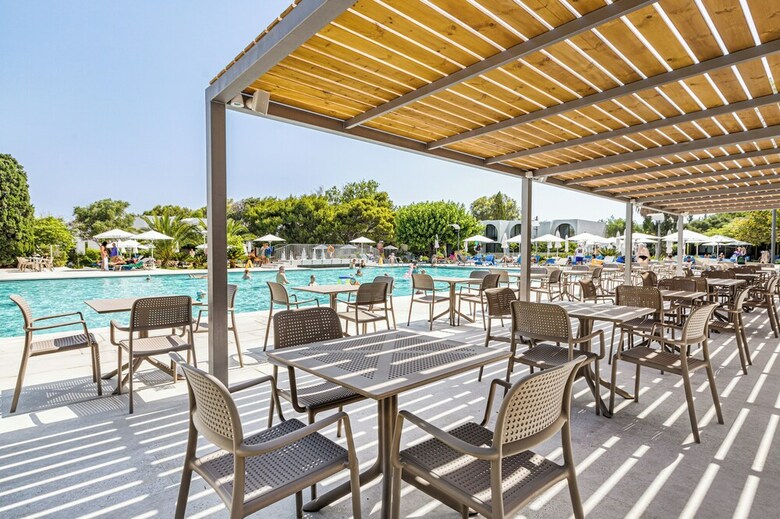 Hotel Caravia Beach