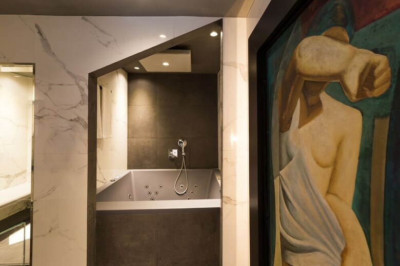 Kivotos Clubhotel