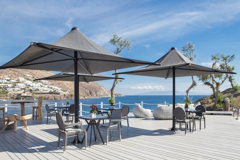 Kivotos Clubhotel