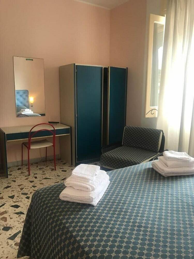 Hotel Albergo Pensione Cinquestelle