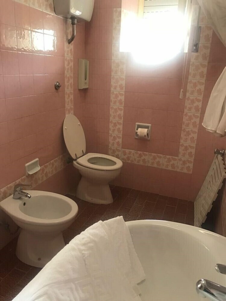 Hotel Albergo Pensione Cinquestelle