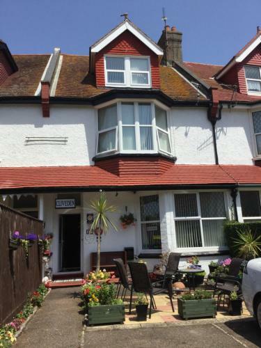 Bed & Breakfast Cliveden Guest House