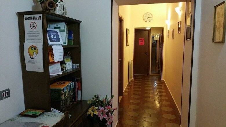 Hostal Principe Guesthouse