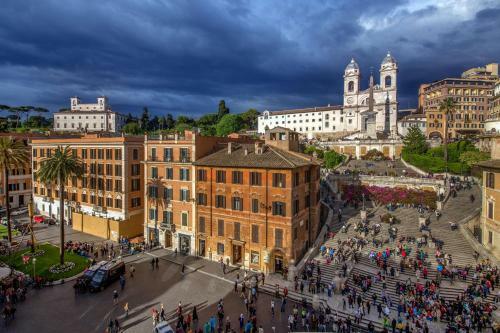 Hostal The Inn At The Spanish Steps