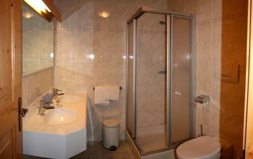 Hotel Pin�