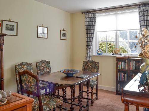 Sapperton Cottage