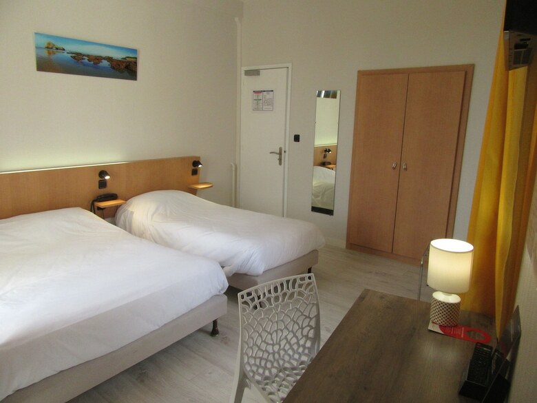Hotel De France