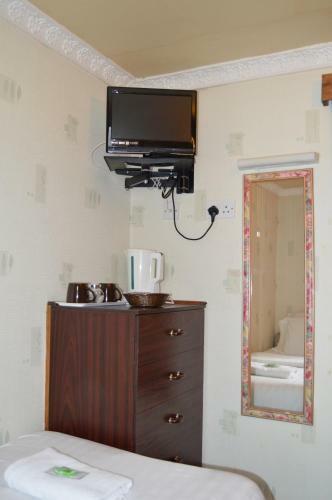 Hostal Fortuna House Hotel