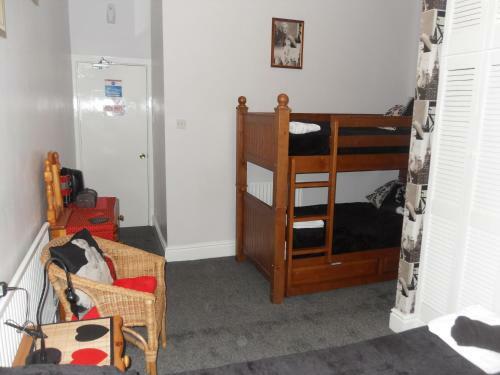 Hostal Bradleys Hotel