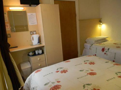 Hostal Hawkes Hotel