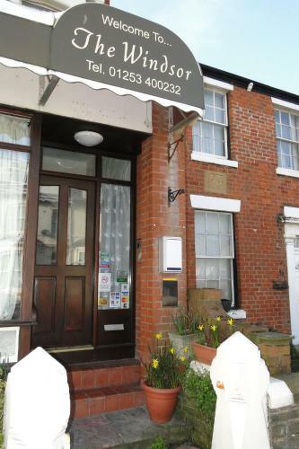 Hostal Windsor Hotel