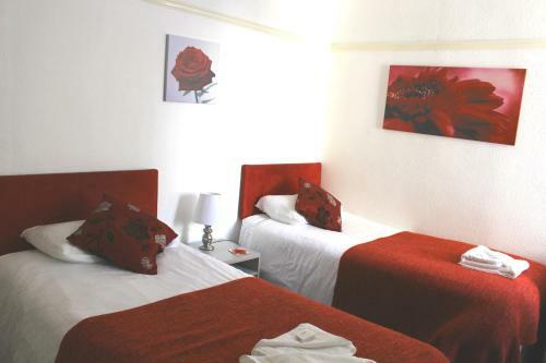 Hostal Henson Hotel Pleasure Beach