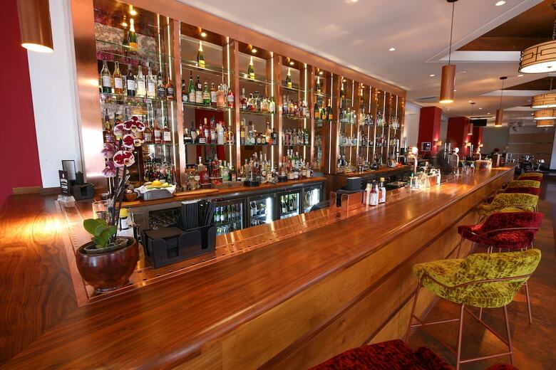 Royal Exeter Hotel