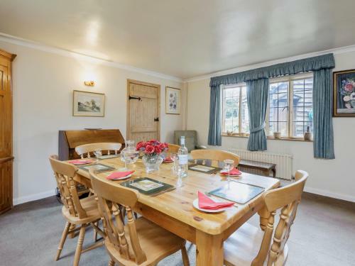 Walnut Tree Cottage