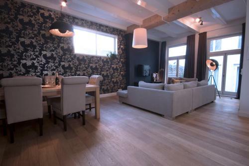 Hotel Canal Boutique Rooms & Apartments