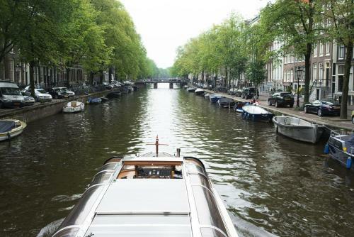 Herengracht Canal Apartment
