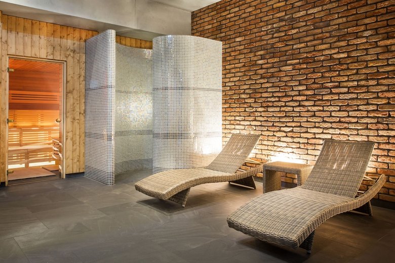 Hotel Almond Business & Spa