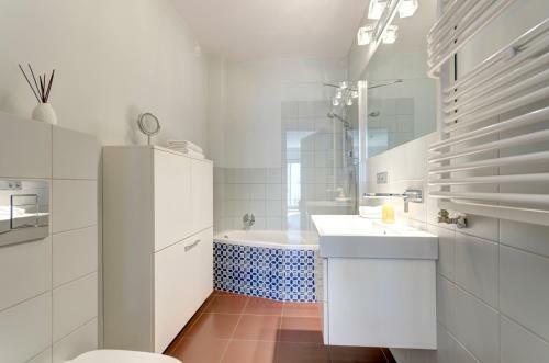 Waterlane Apartament