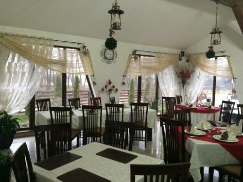 Hostal Roua Voronetului