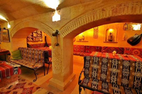 Akman Hotel